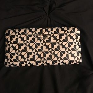 Kate Spade large geo back/white clover